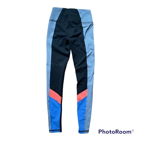 Knock Out Tights - Picture 3 of 7